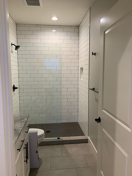 Remodeling & Repairing Services