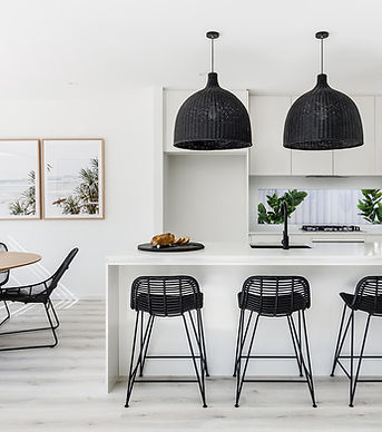 DisplayHome_PoolHouse_Kitchen_1080 (1)_edited.jpg