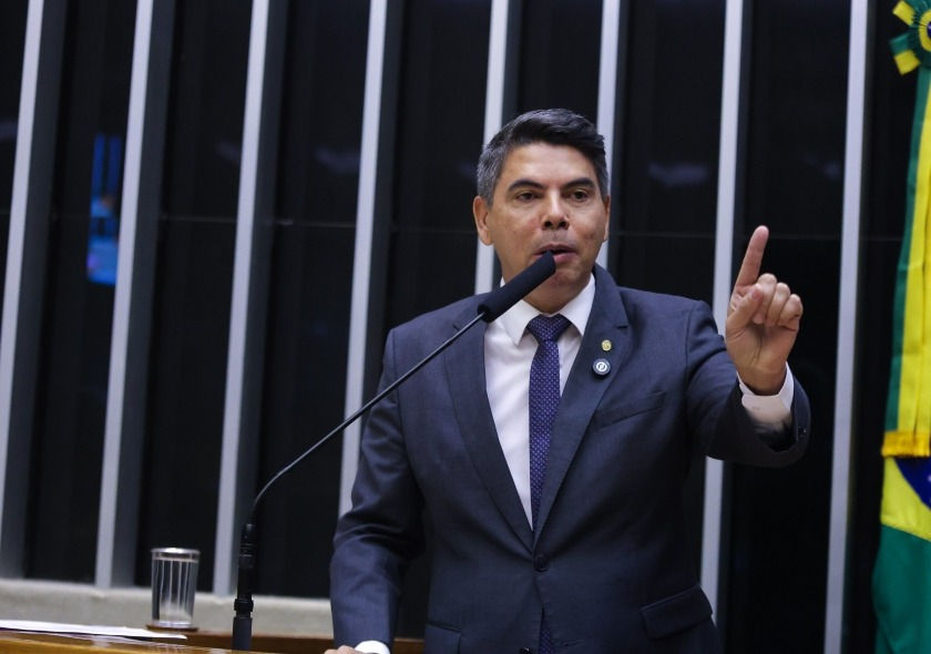 Projeto de Messias Donato propõe endurecimento de penas para ameaças associadas ao crime organizado