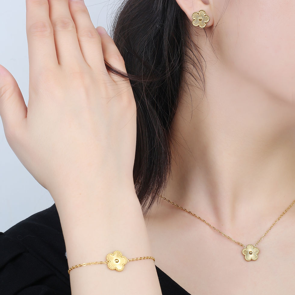 Miniatura: 3Pcs 18k Gold-Plated Five-Leaf Flower Necklace Earrings Bracelet Jewelry Set For