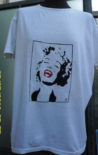 maglietta dipinta a mano