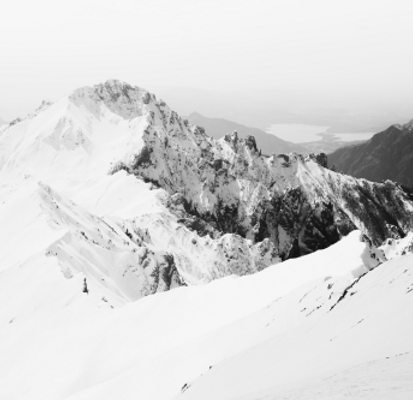 1 hour to explore the transformative journey of BCorp certification,
enriched by experience sharing with a BCorp company