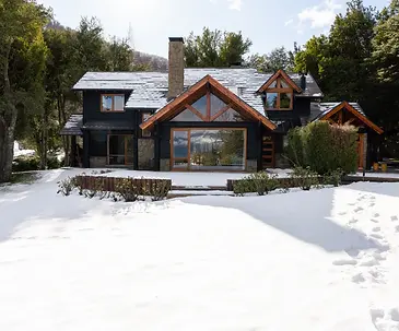 Casa con vista al lago Arelauquen