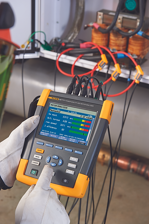 Fluke 438-II Power Quality and Motor Analyzer_300dpi_67x100mm_D_NR-21310.TIF
