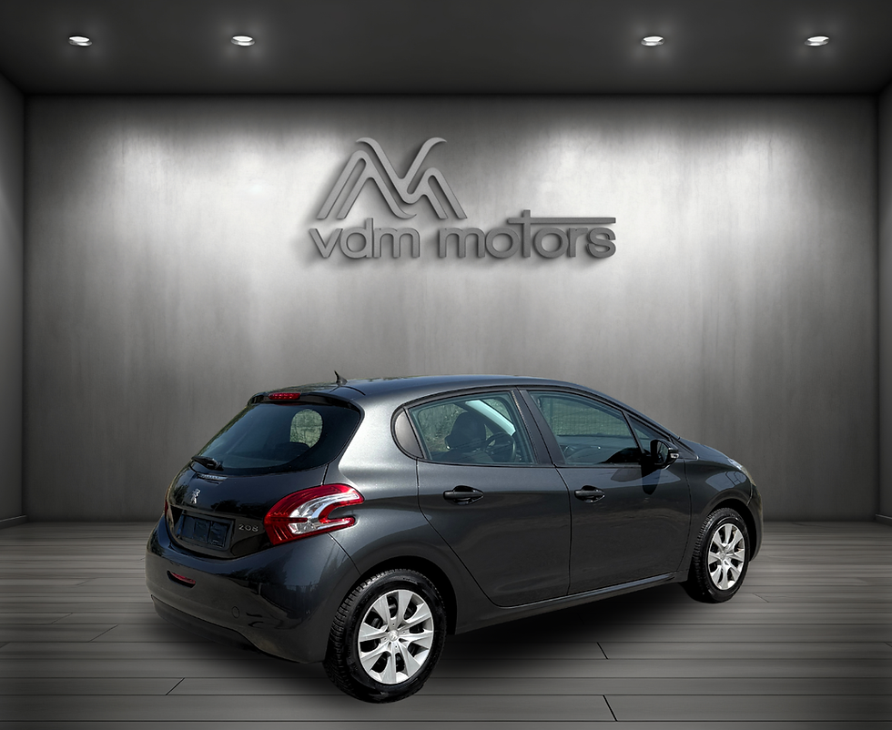 Miniatura: PEUGEOT 208 1.0 VTI - 2014