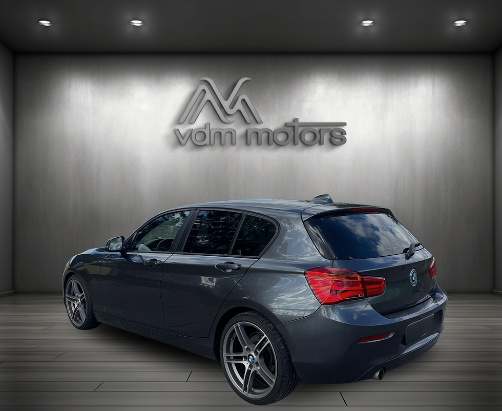 Miniatura: BMW SERIE 1 F20 116D  - 2016