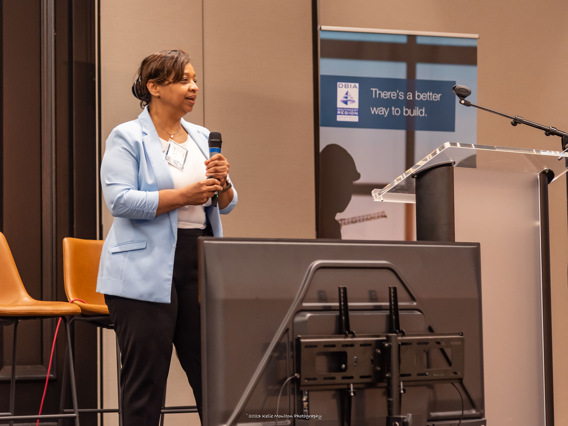 Lisa Washington Presenting