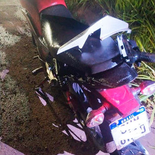 Presos após roubo de moto