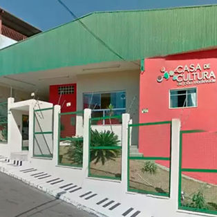 Violino, canto e capoeira