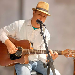 Sexta-feira com feira e show