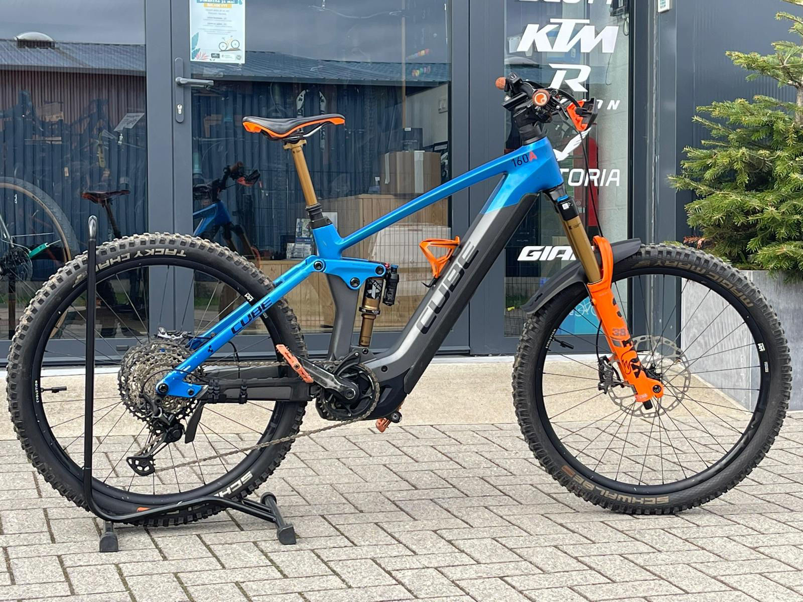 Cube Stéréo Hybrid 160 HPC Actiomteam