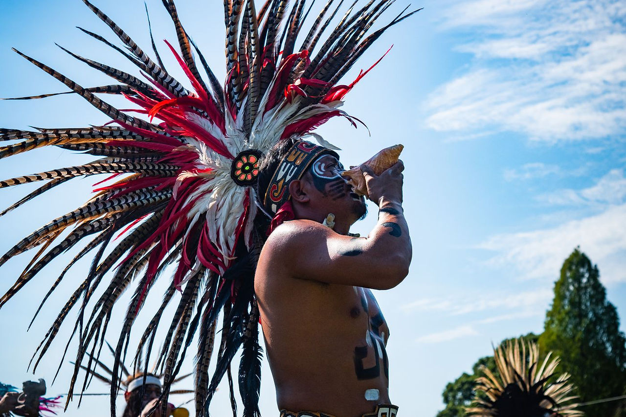 La Danza Azteca grupo from Philidelphia.