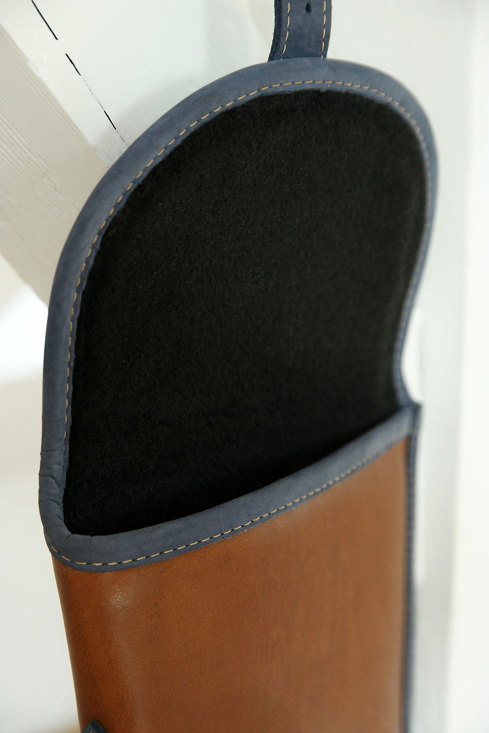 Miniature : Bertus Shooting Leather Gun Slip