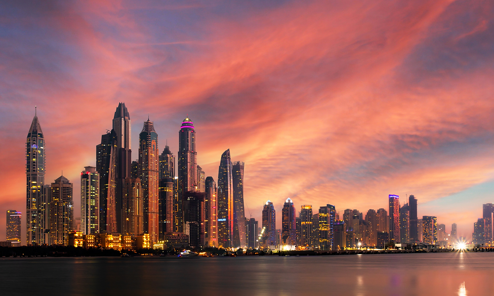 Sand, Stars, and Luxury A Guide to Dubai’s Best Desert Safaris and VIP Tours