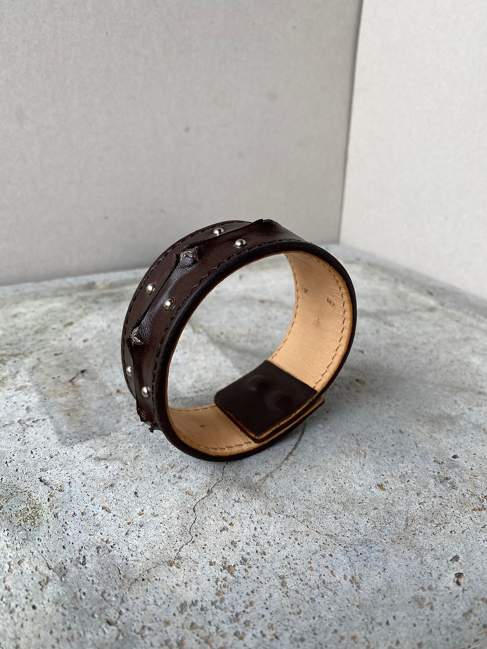 Thumbnail: Wild Glory  leather bracelet with studds