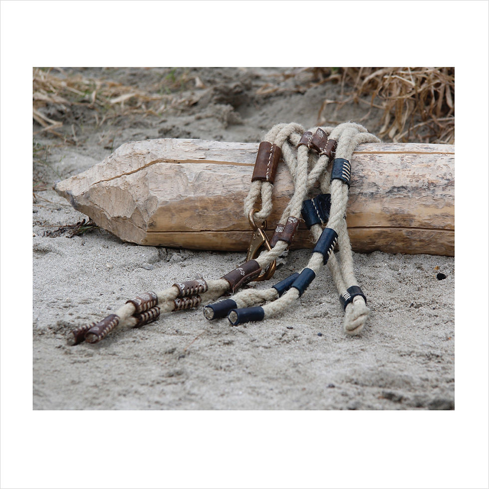 Thumbnail: Allover navy Rope