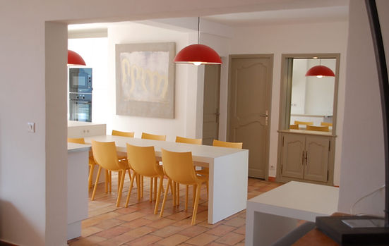 Villa contemporaine Issambres Var – architecture intérieure bord de mer