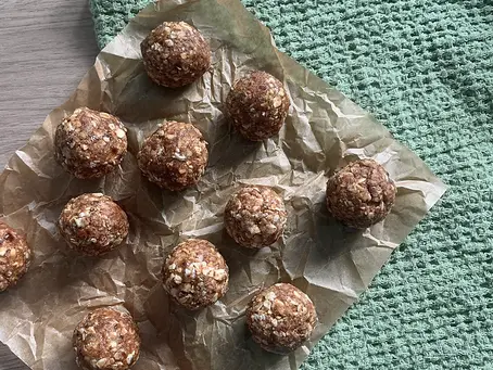 Banana Bread Energy Balls