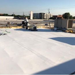 Commercial roof by Selz Contracting