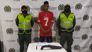 Tras operativo fluvial, capturan a presunto delincuente que atracaba en canoa en El Banco