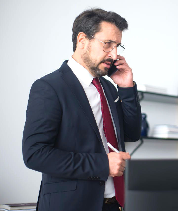 real-estate-attorney-in-newport-beach-3.jpg