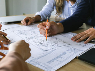 What to Know When Hiring a Contractor