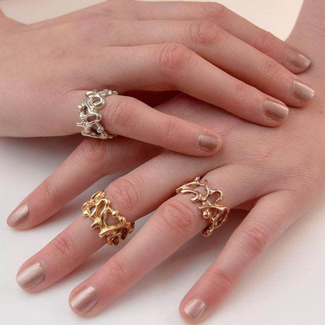 Thumbnail: Baroque Wide Gold Ring