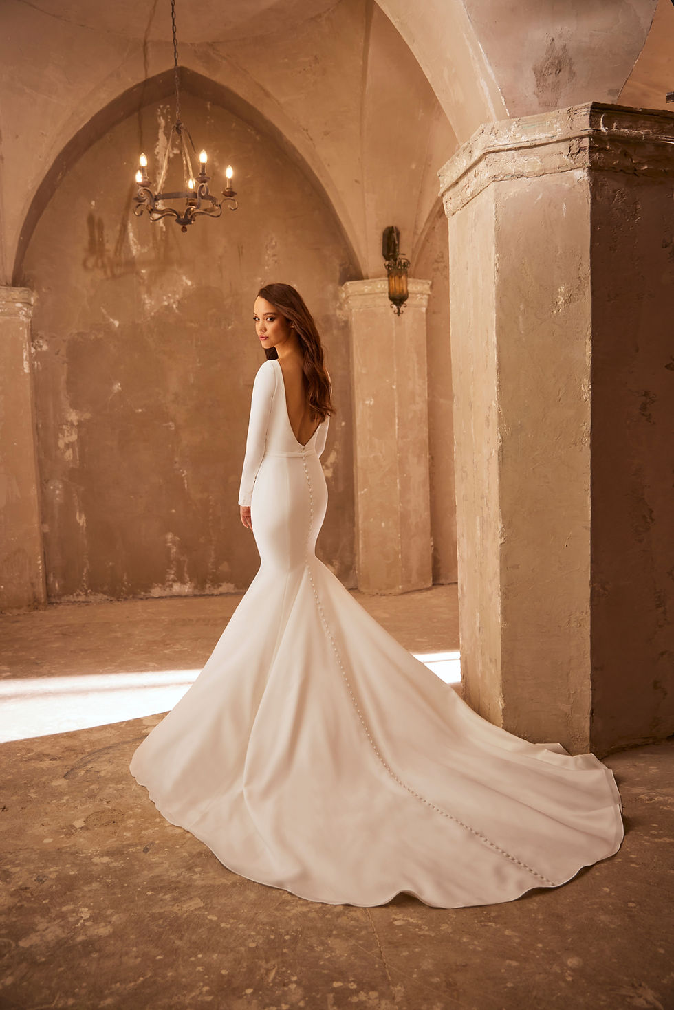 Thumbnail: Paloma Blanca Grace