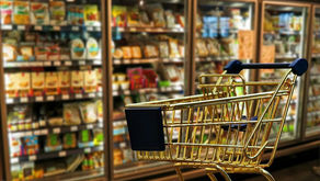 El consumo no reacciona: Las ventas en shoppings, supermercados y mayoristas cayeron un 18,7%