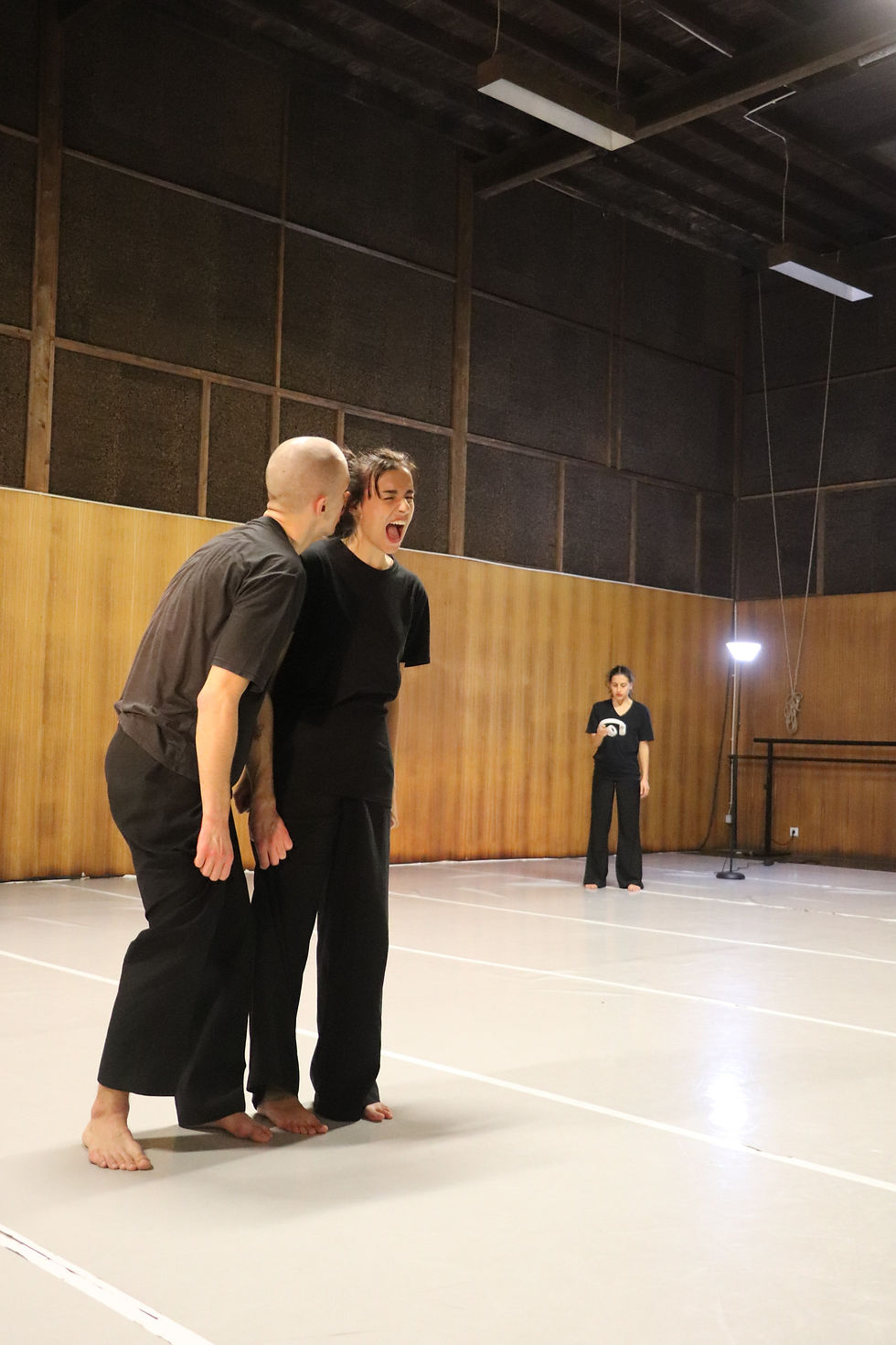 "O Quê?" - Teatro Físico
