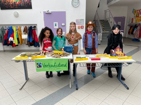 Fairtrade-Verkauf am Faschingsfreitag