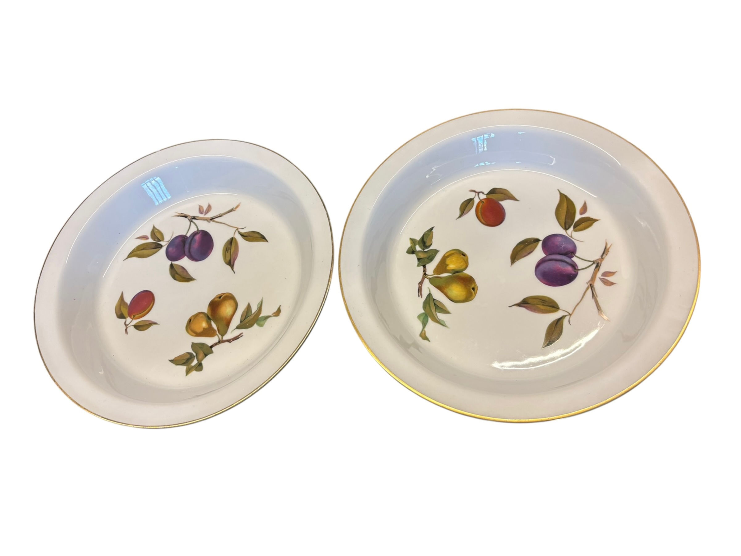 Set of 2 Royal Worcester Evesham Gold Large Round Pie Bakers