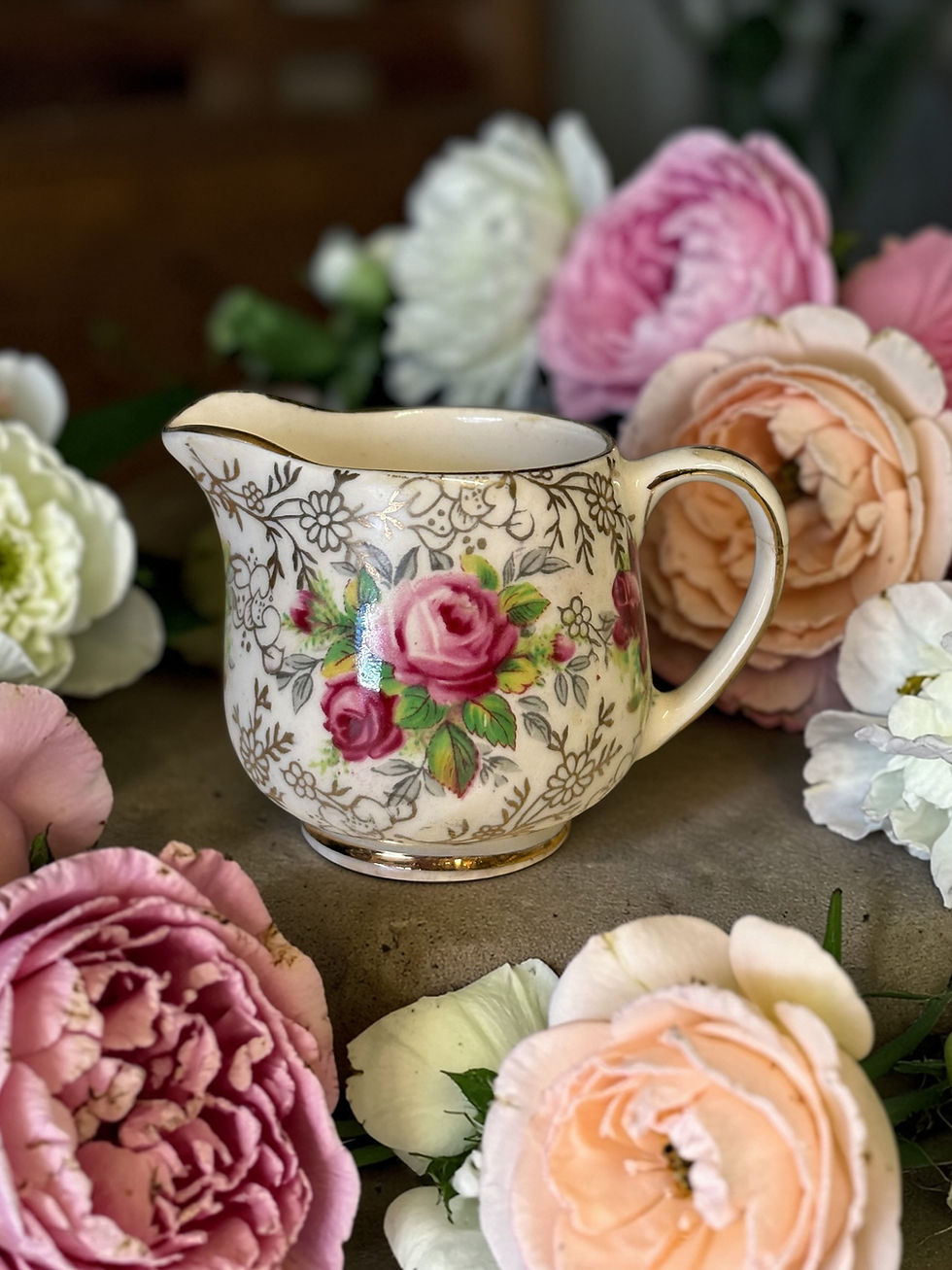 Thumbnail: James Kent “June Roses” Breakfast Set 