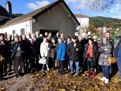 Saint-Nabord - Un débarquement inédit d’Anciens Combattants à la Maison du Patrimoine