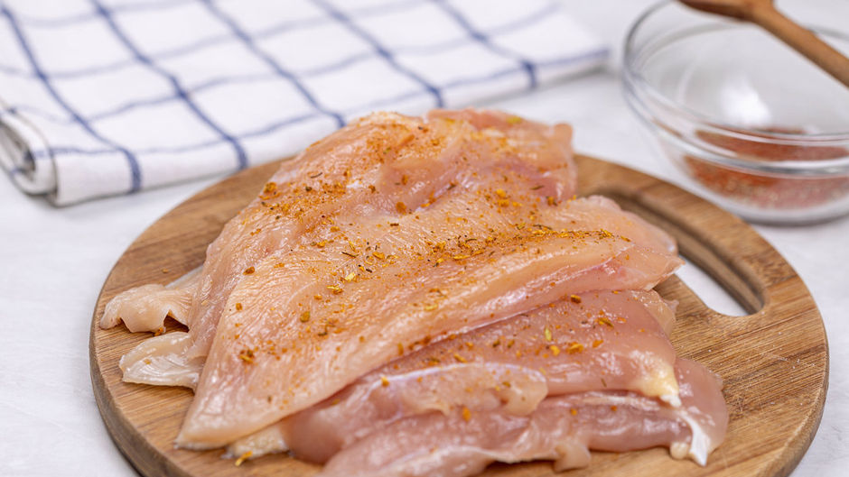 How to tell if chicken is undercooked?