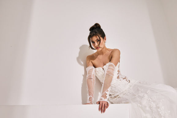 Hochzeitskleid aus der exklsuiven Kollektion in Düsseldorf