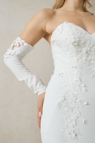 Brautkleider Store IamYours in Düsseldorf – persönliche Brautkleidanprobe