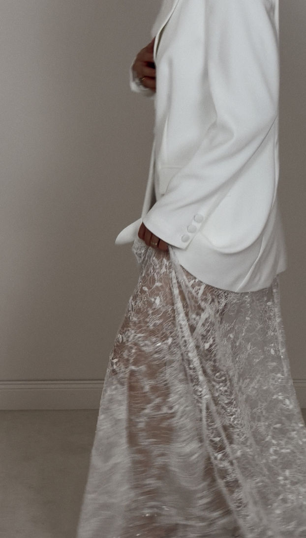 Perfektes Outfit für das Standesamt