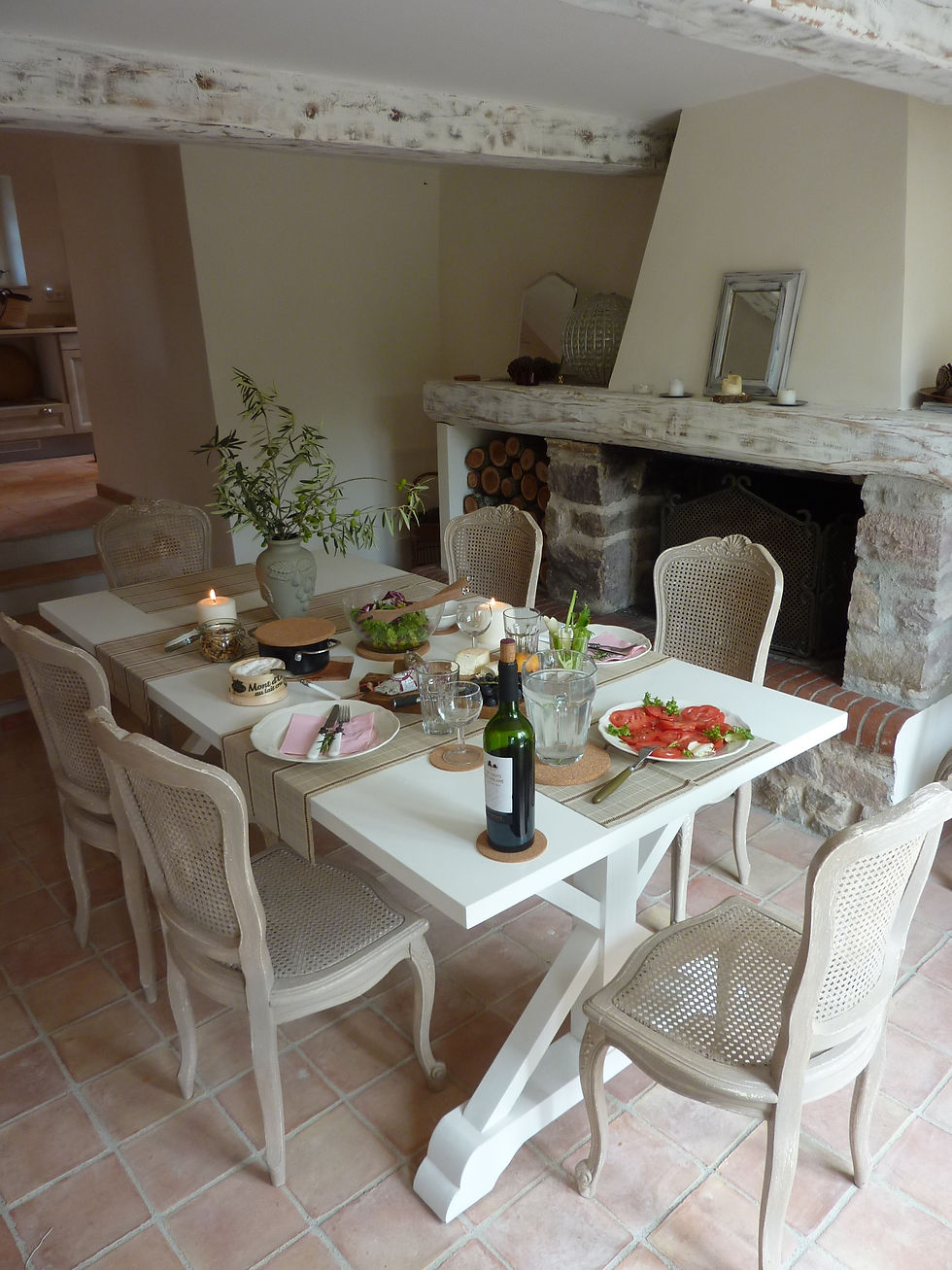 The Dining Room next to the kitchen