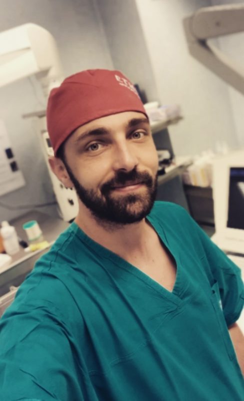 lek. Paweł Jakubowski.jpeg