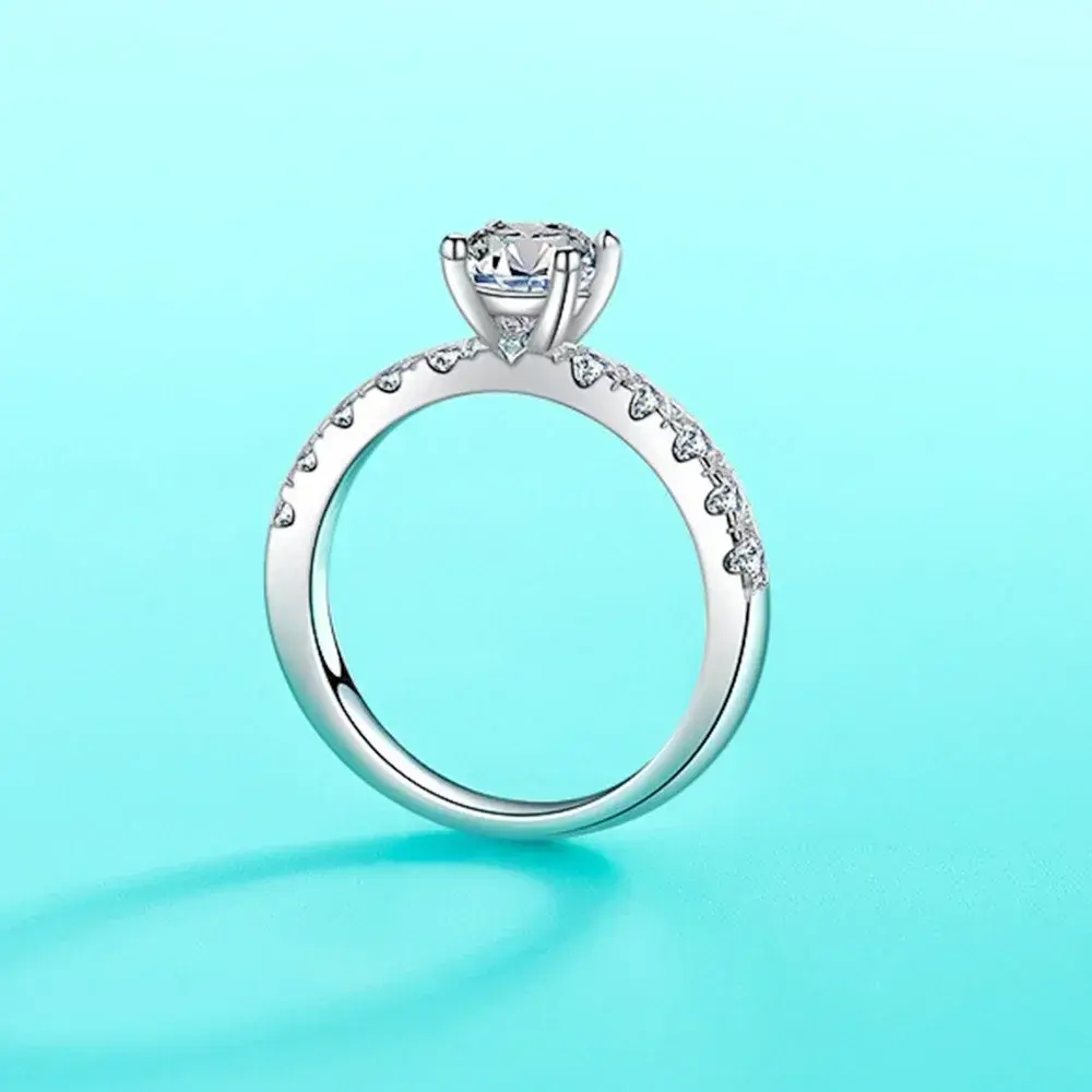 Cbtb Exquisite D Colur 1-3 Carat Moissanite Four Claw Ring for Women Wedding Ete