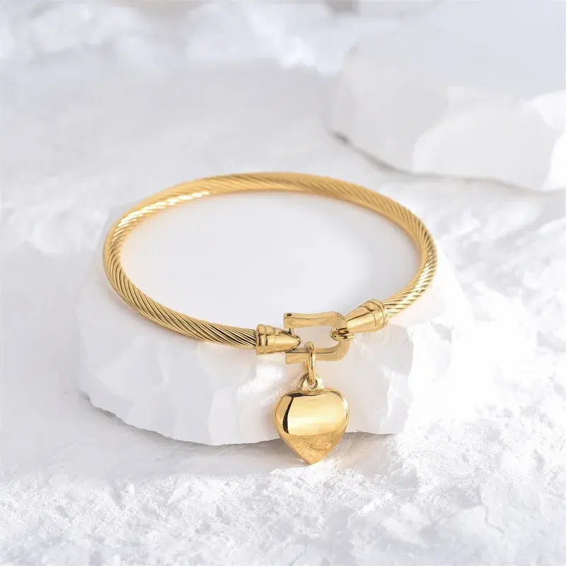 18k Gold Color Stainless Steel Heart Pendant Charm Bangle Bracelets for Men Wome