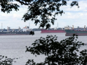 Port authority, Mission to Seafarers support marine industry workers
