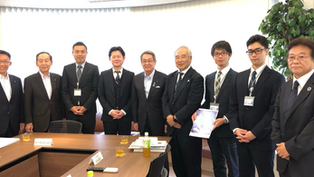 石田前総務大臣がArithmer株式会社の徳島大学サテライトオフィスをご訪問されました