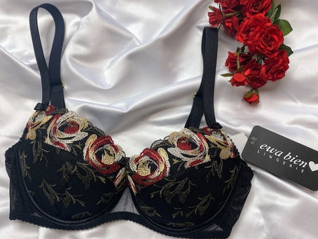 【新作ブラ】ROSANA black