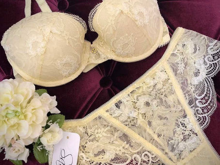 Sawren ブラジャー紹介