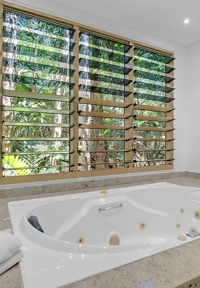 Spa Bath