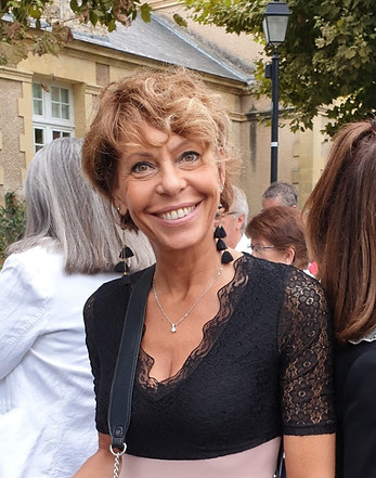 portrait_valérie_.jpeg