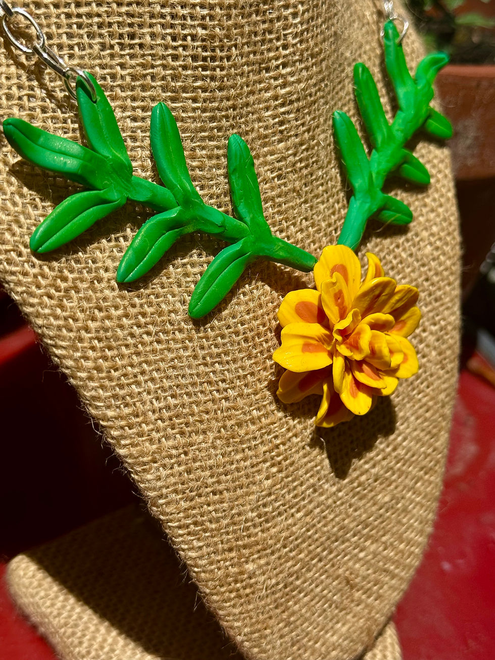 Thumbnail: Marigold Collar