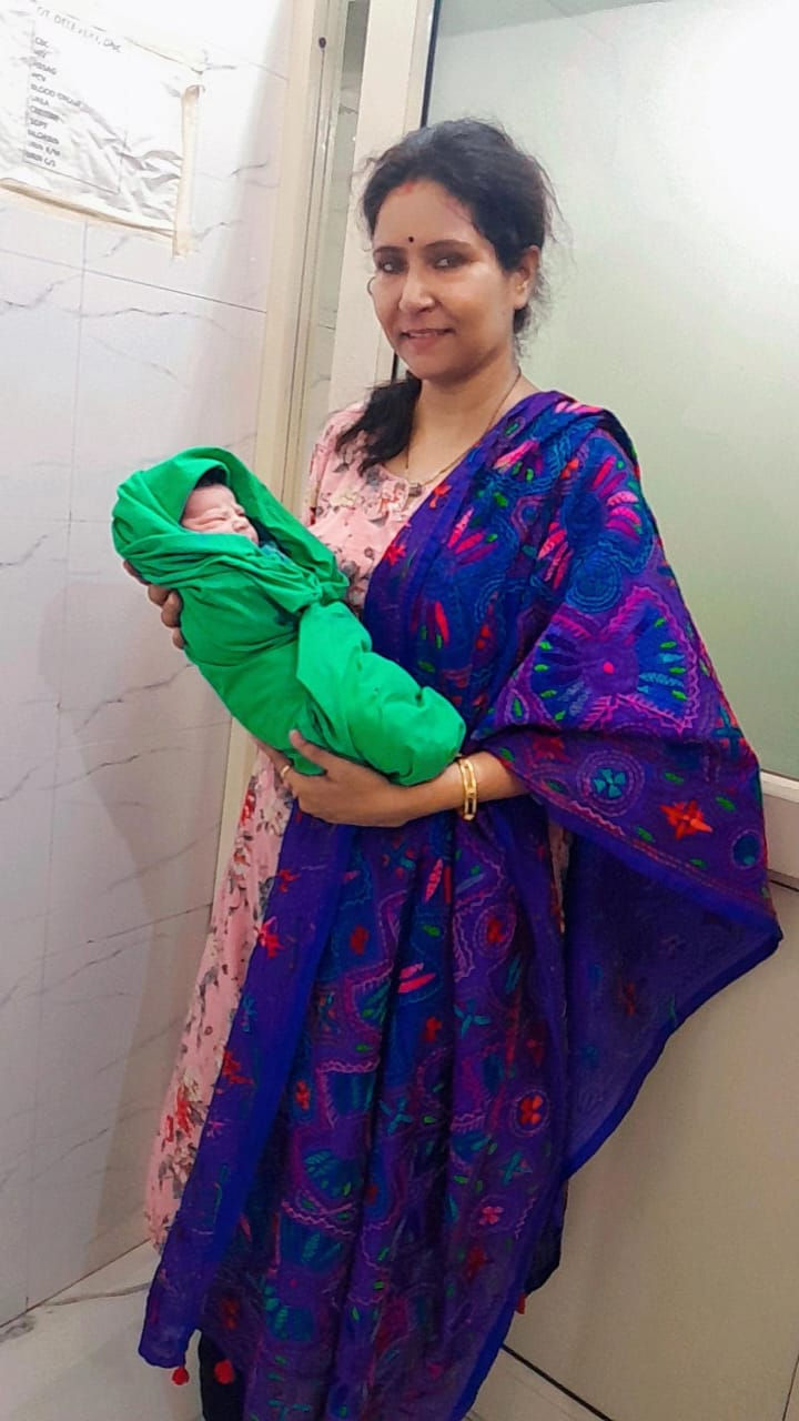Successful childbirth at Dixit IVF